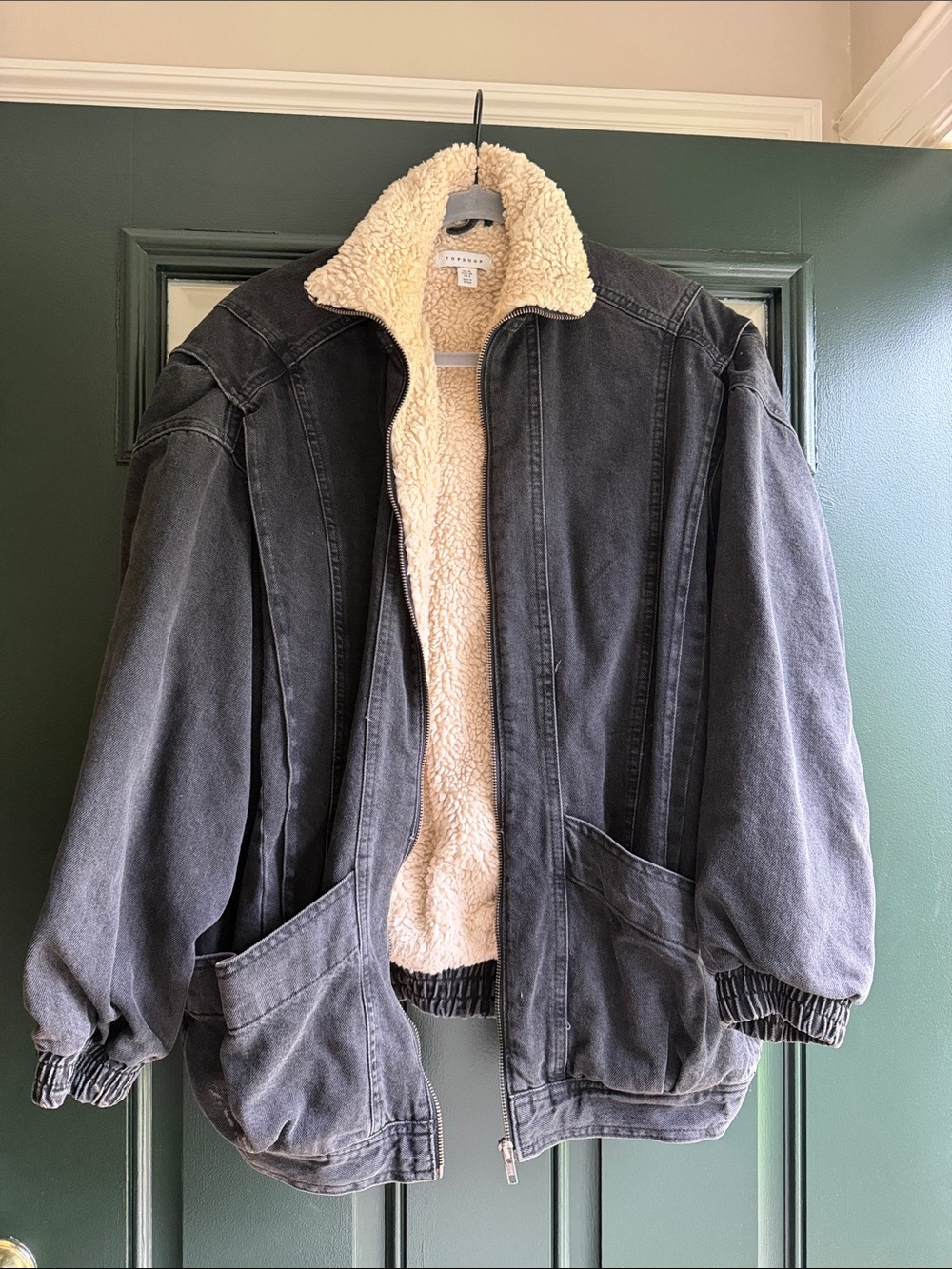 Oversized Sherpa-Lined Black Women’s Jean Jacket